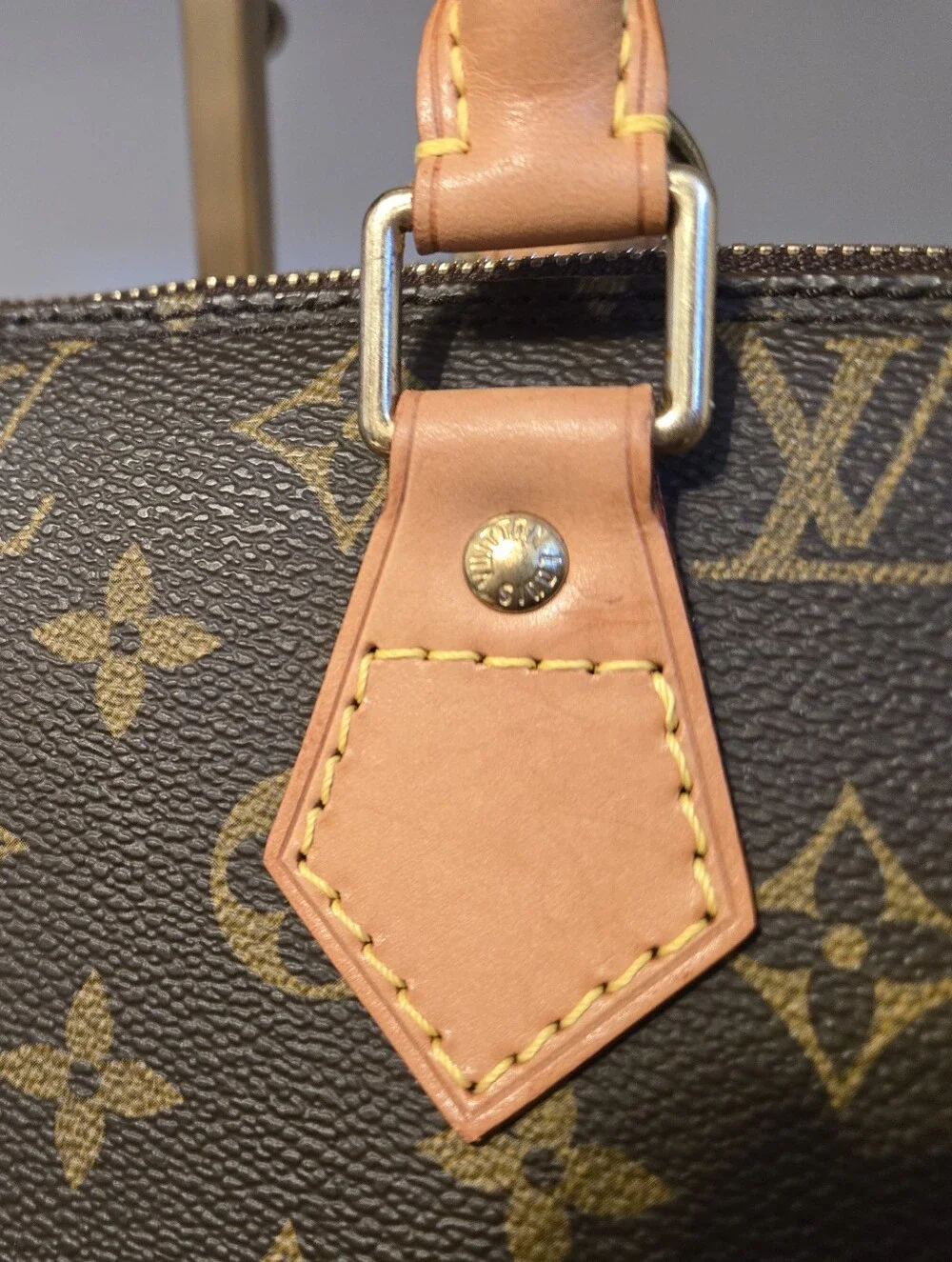 Louis Vuitton Alma